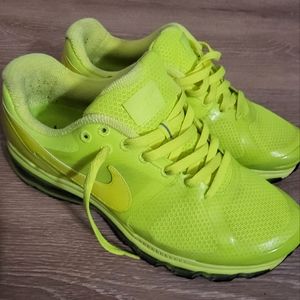 Nike Air Max 2010+ Volt/Volt (rare) Size 10